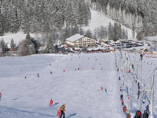 Ski Makov